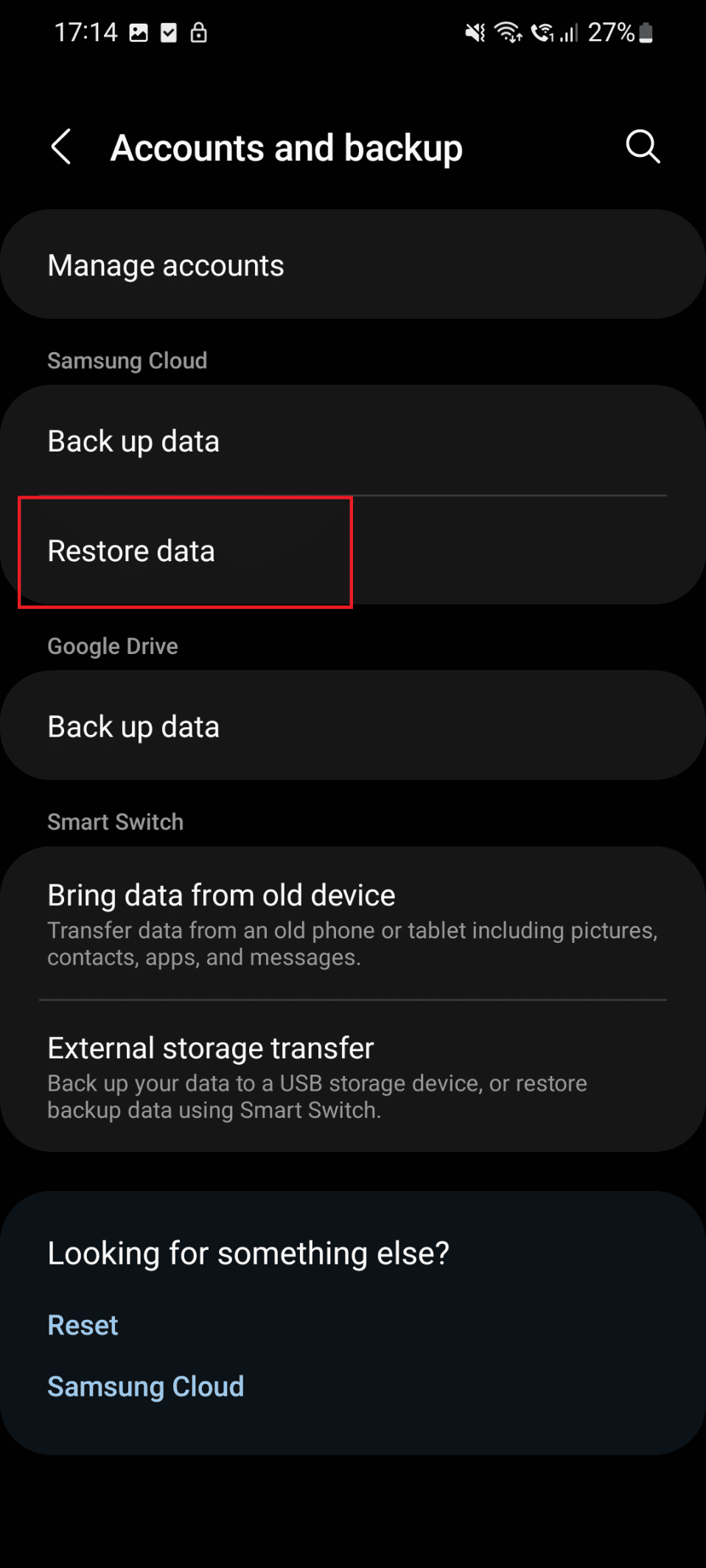 Appuyez sur l'option Restaurer les données sous l'option Samsung cloud.