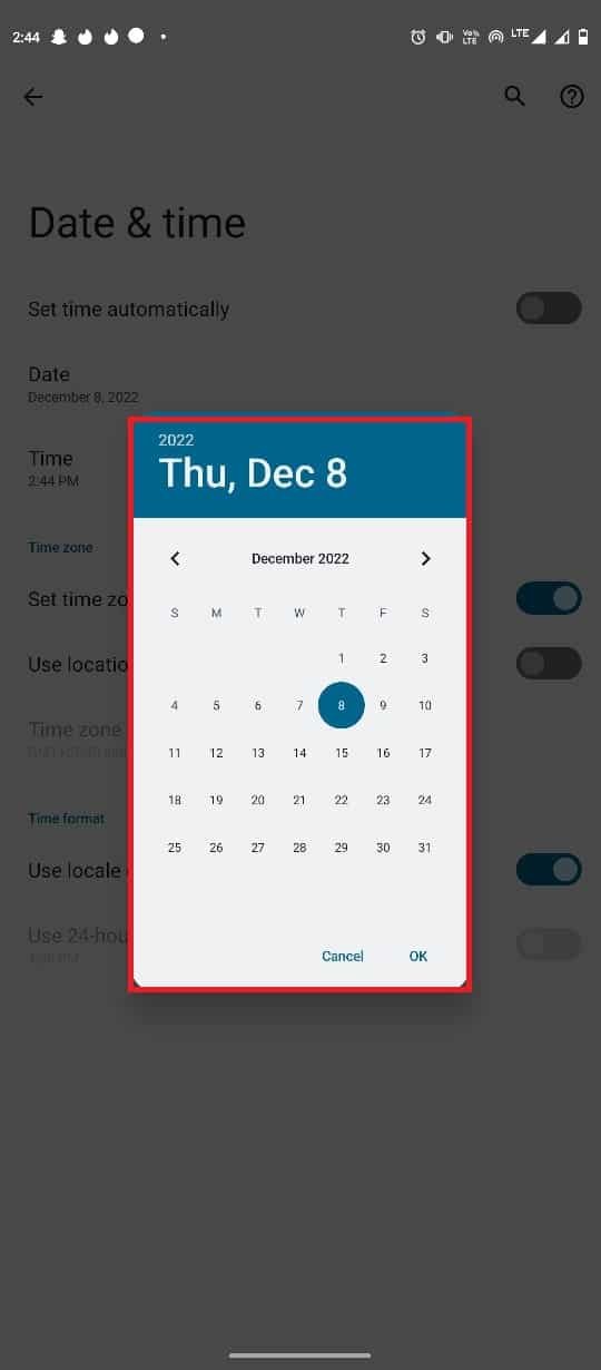Appuyez sur Date, puis sélectionnez la date correcte dans le calendrier 